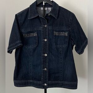 ✨ Chico’s Rhinestone Embellished Short-Sleeve Denim Jacket – (Size L/XL) ✨
